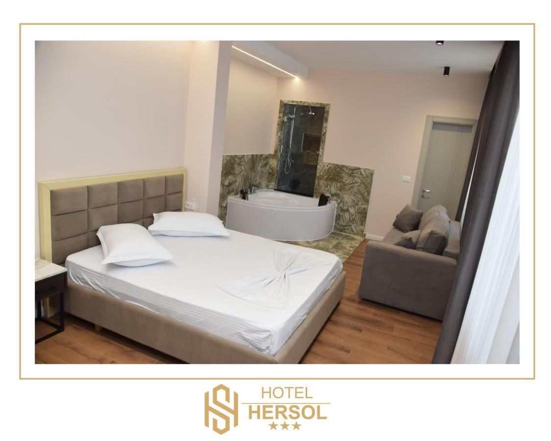 Hotel Hersol Durrës Kültér fotó