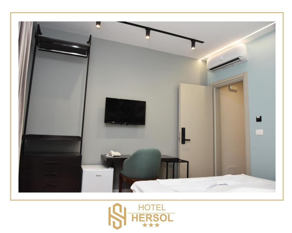 Hotel Hersol Durrës Kültér fotó