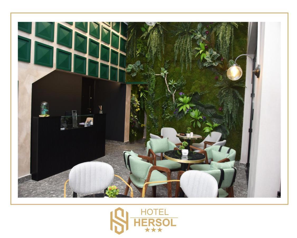 Hotel Hersol Durrës Kültér fotó