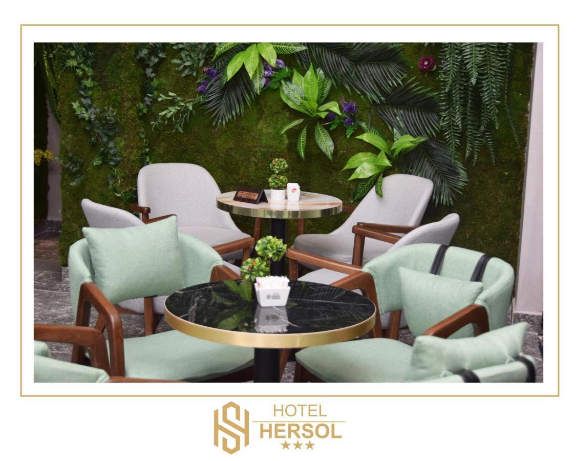 Hotel Hersol Durrës Kültér fotó