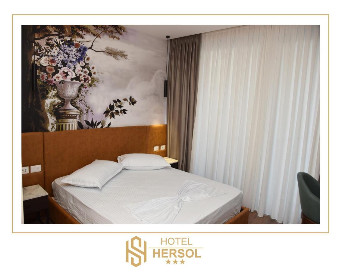 Hotel Hersol Durrës Kültér fotó
